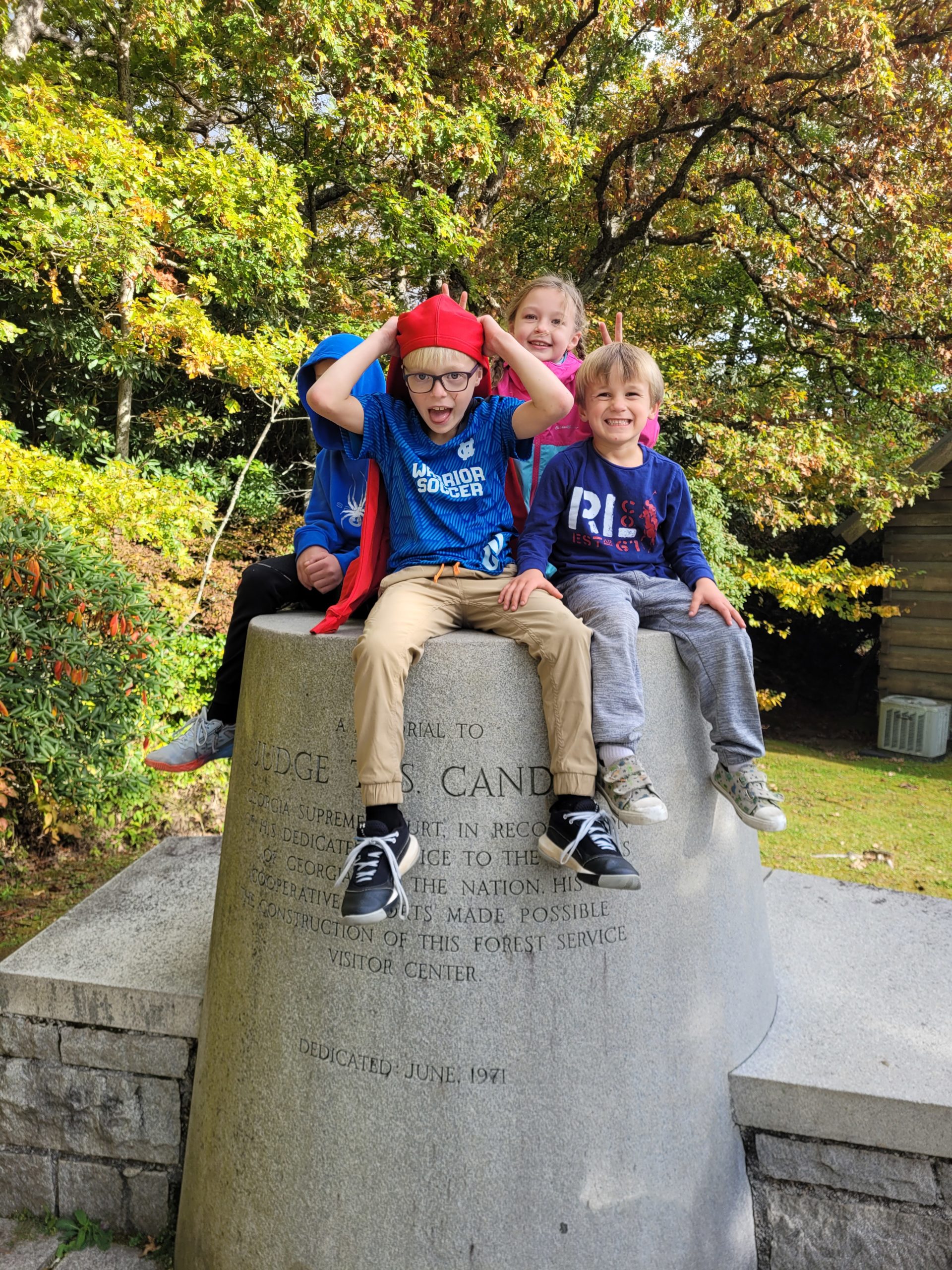 brasstown bald scarlett and brothers