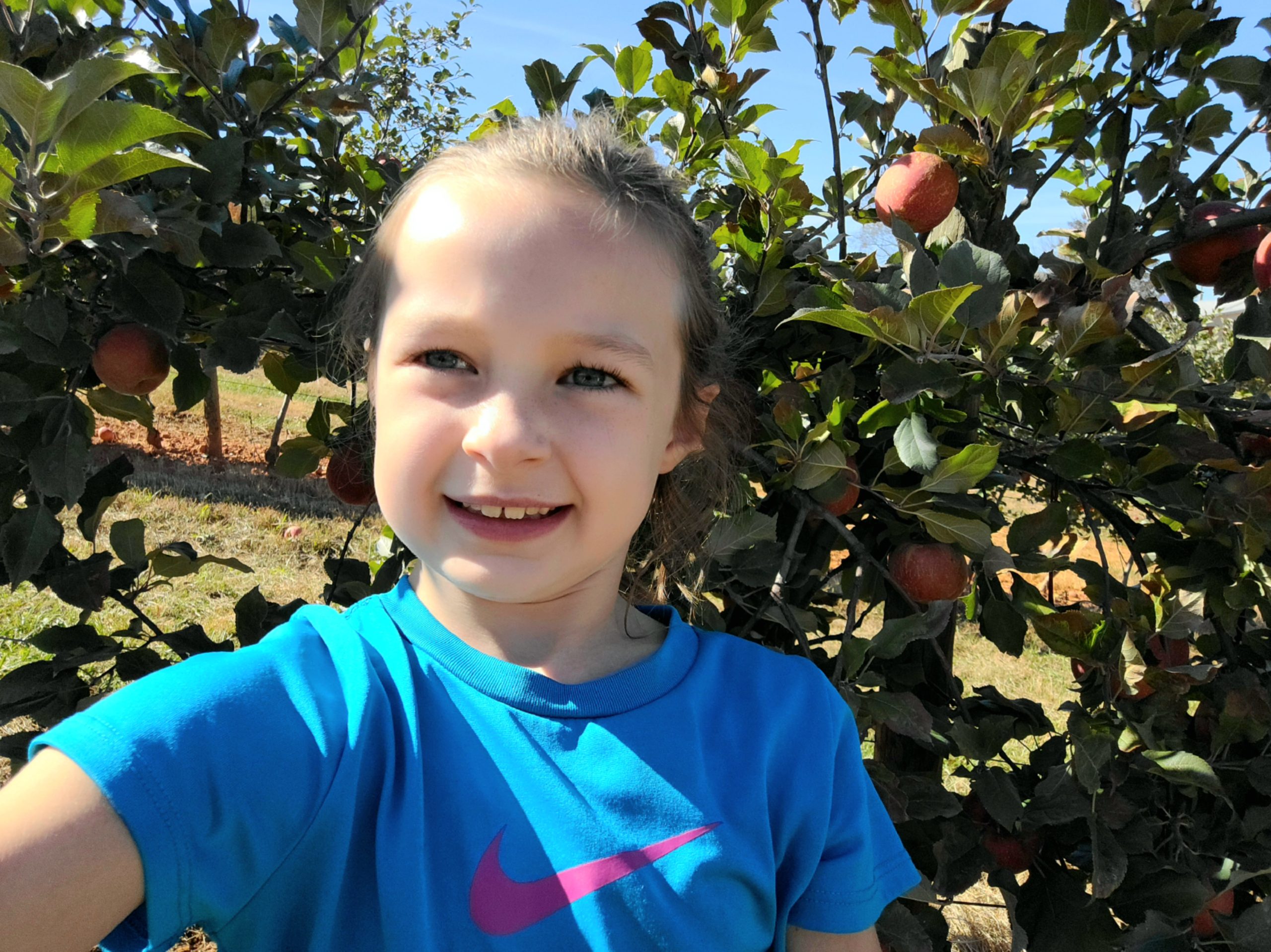 Scarlett selfie at Mercier Orchards